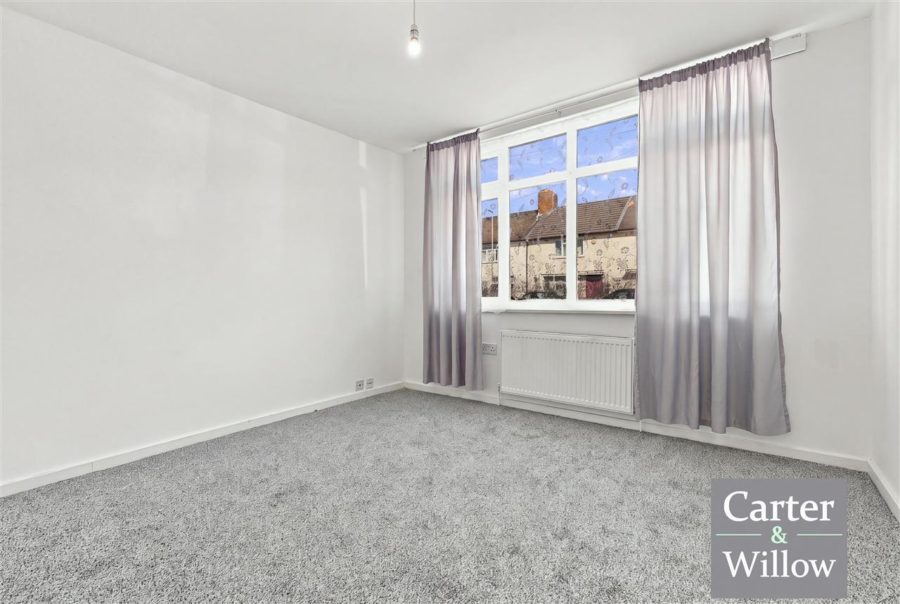 Fitzstephens Road, Essex Image 9
