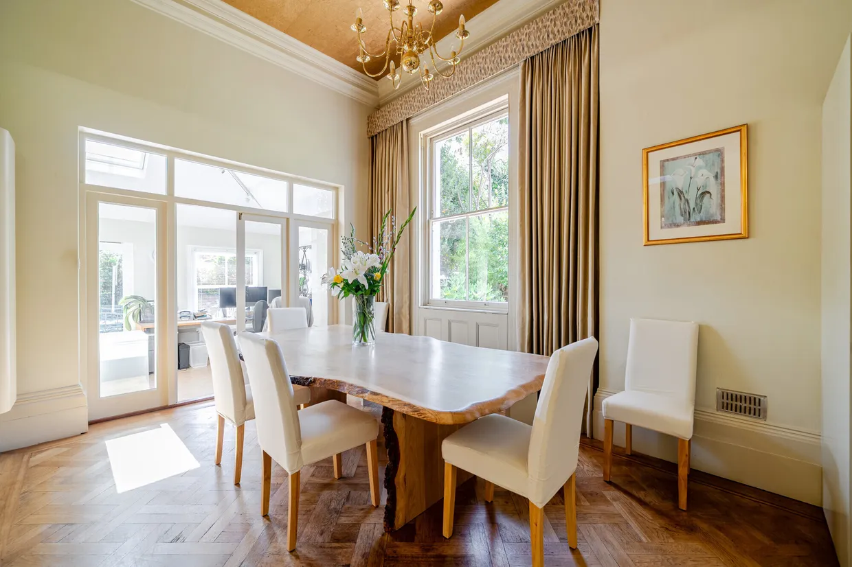 Vine Road, East Molesey, KT8 photo 6