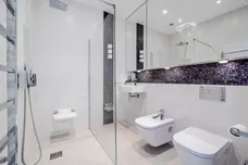 Vine Road, East Molesey, KT8 photo 12
