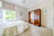 Vine Road, East Molesey, KT8 photo 13