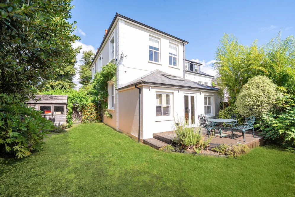 Vine Road, East Molesey, KT8 photo 17