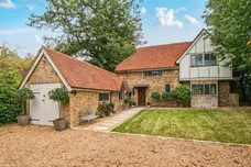 Esher Place Avenue, Esher, KT10 photo 1