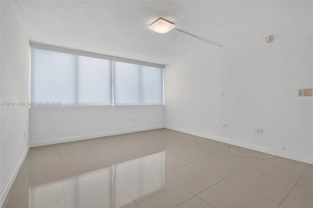 7135 Collins Ave, Miami Beach, FL 33141
