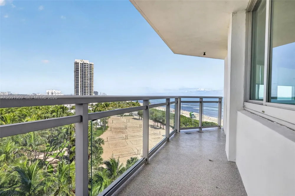 7135 Collins Ave, Miami Beach, FL 33141