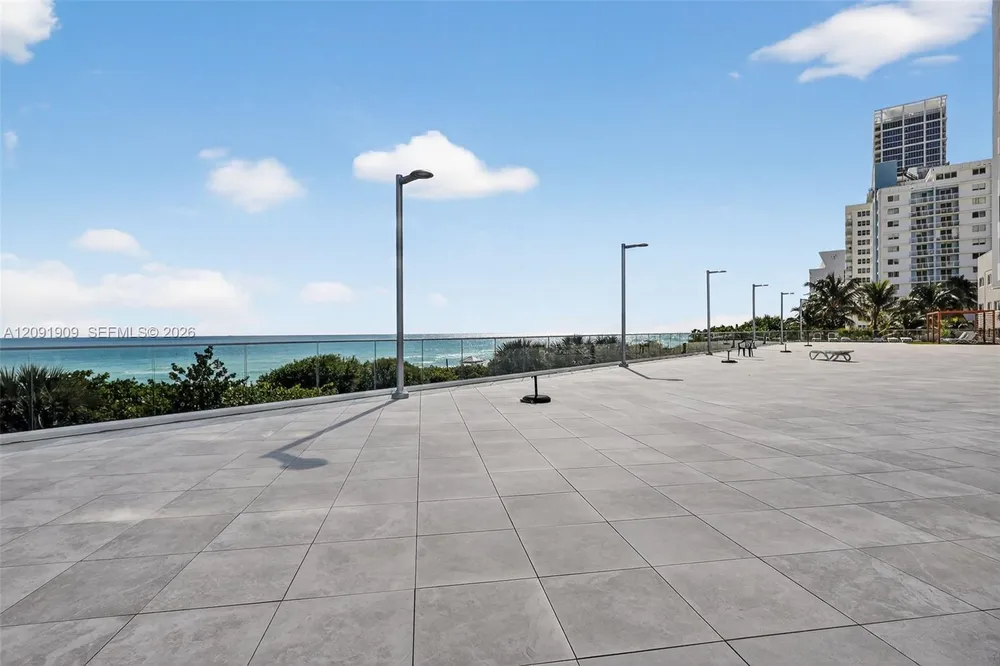 7135 Collins Ave, Miami Beach, FL 33141