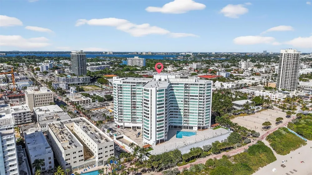 7135 Collins Ave, Miami Beach, FL 33141