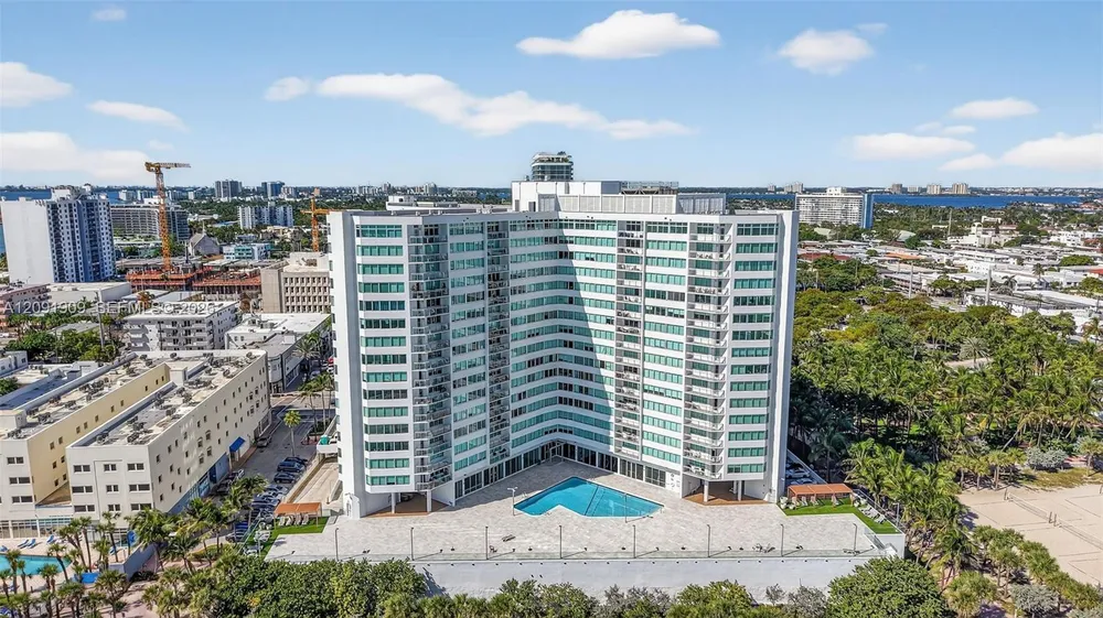7135 Collins Ave, Miami Beach, FL 33141