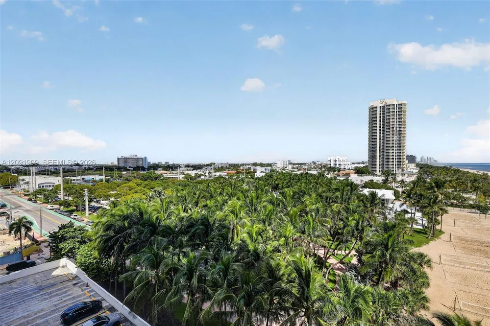 7135 Collins Ave, Miami Beach, FL 33141