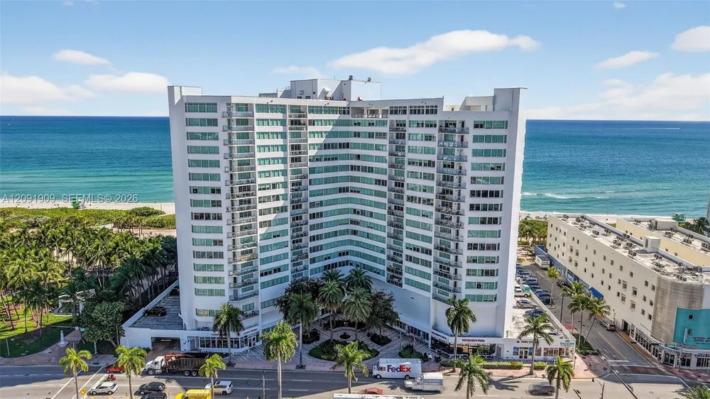7135 Collins Ave, Miami Beach, FL 33141