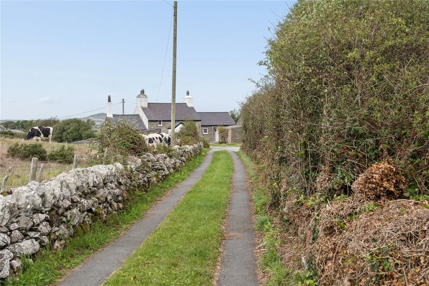 Llanfaethlu, Holyhead, LL65 photo 19