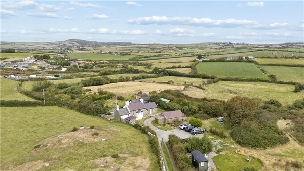 Llanfaethlu, Holyhead, LL65 photo 25