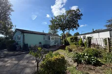 Deanland Wood Park, Golden Cross, Hailsham