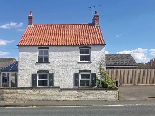 Main Street, Leconfield, BEVERLEYphoto