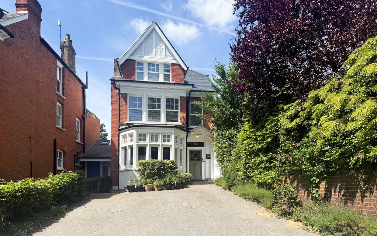 Muswell Hill Road, London, N10 photo 18