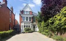 Muswell Hill Road, London, N10 photo 18