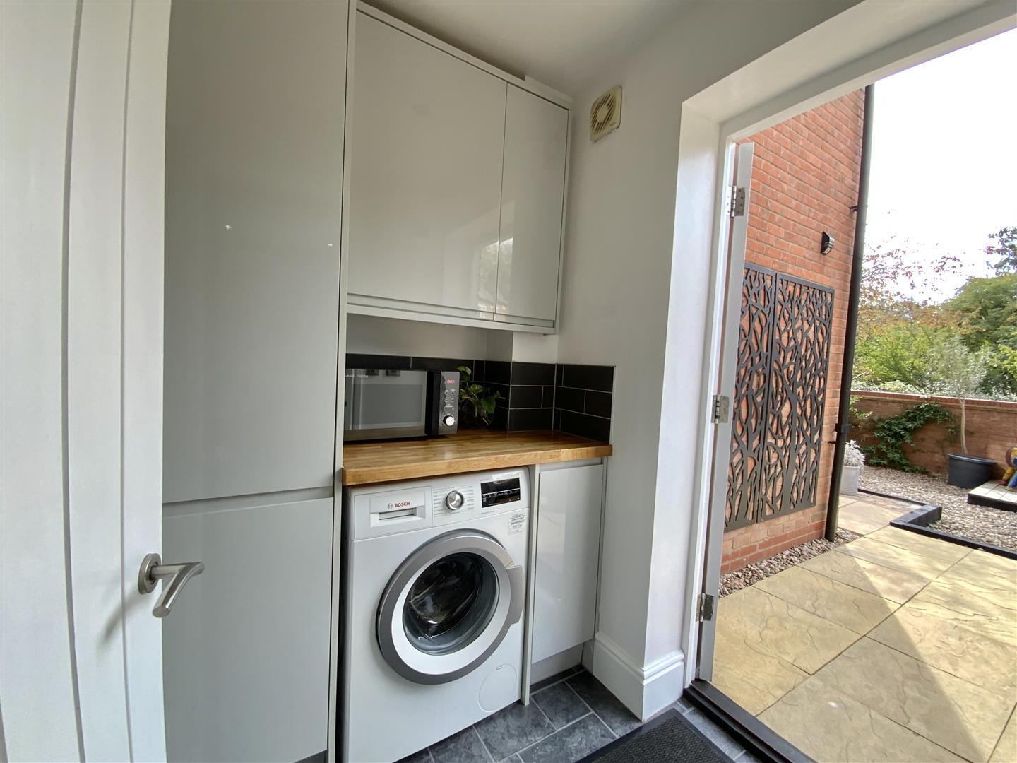 Colindale Street, Monkston Park, Milton Keynes Image 7