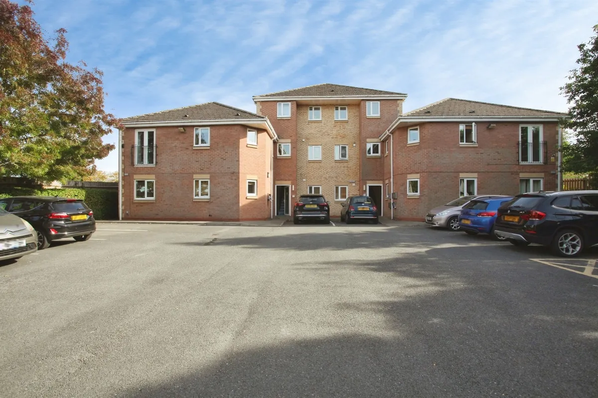 Oliver Street, Rugby