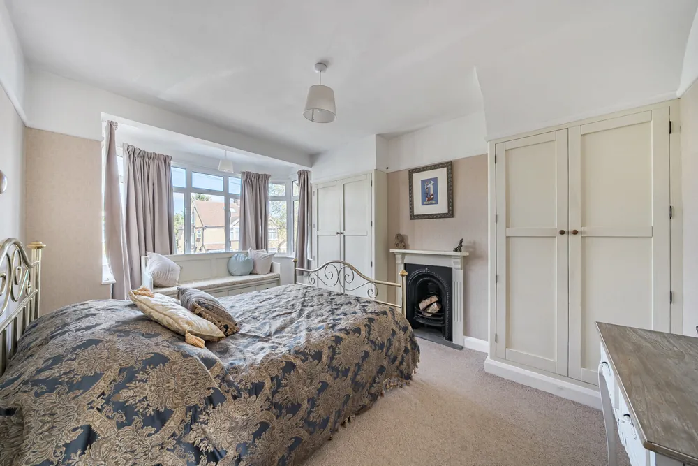Claremont Crescent, Croxley Green, WD3