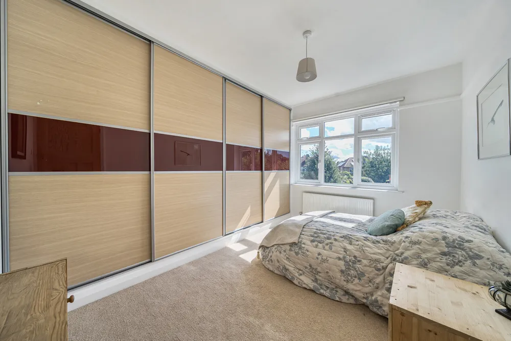 Claremont Crescent, Croxley Green, WD3