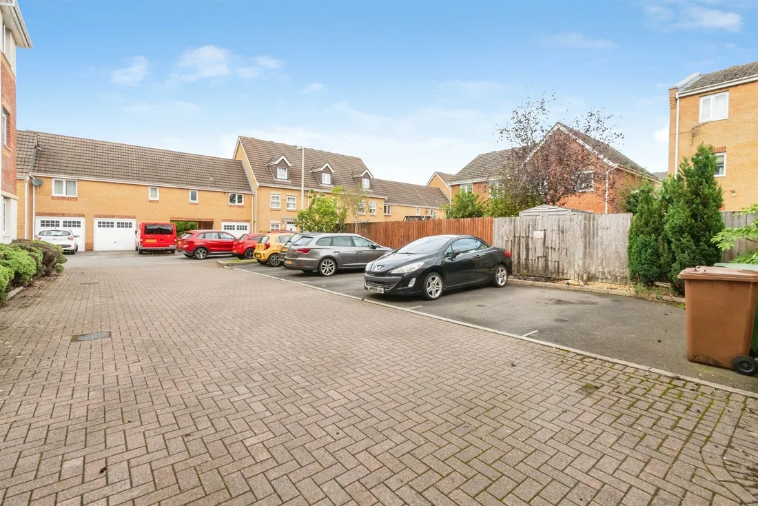 Property photo 18