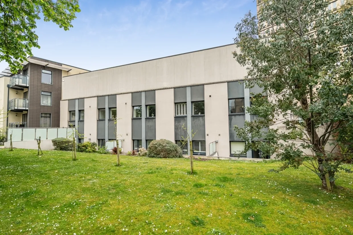 Montpellier Terrace Cheltenham GL50 photo 1