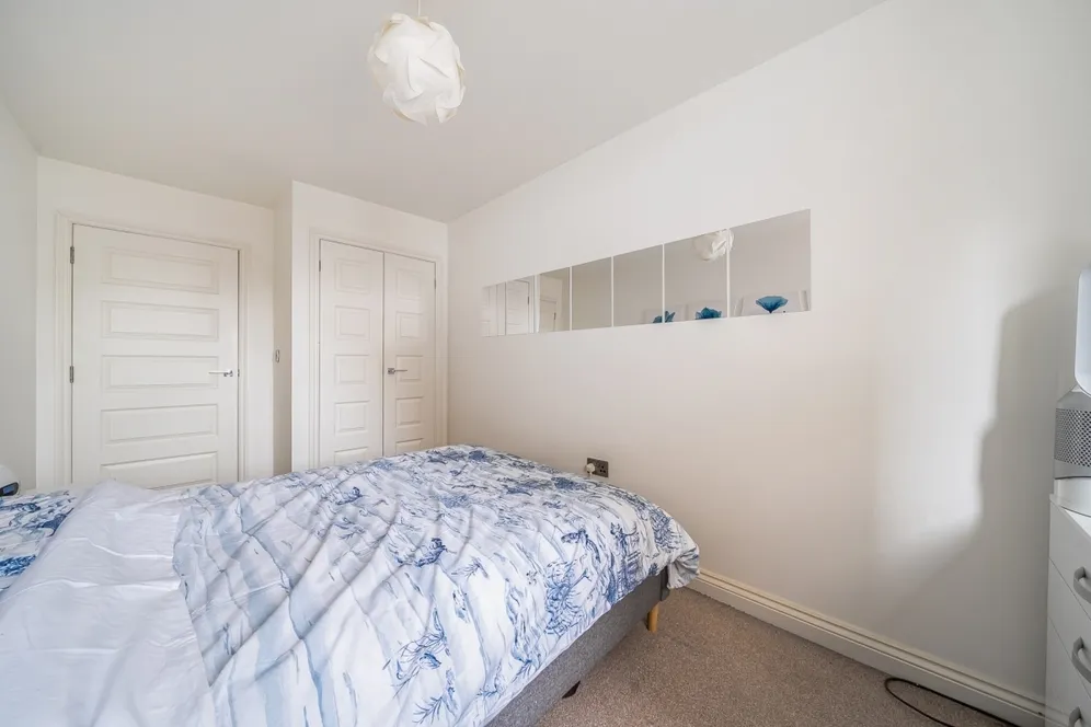 Montpellier Terrace Cheltenham GL50 photo 14