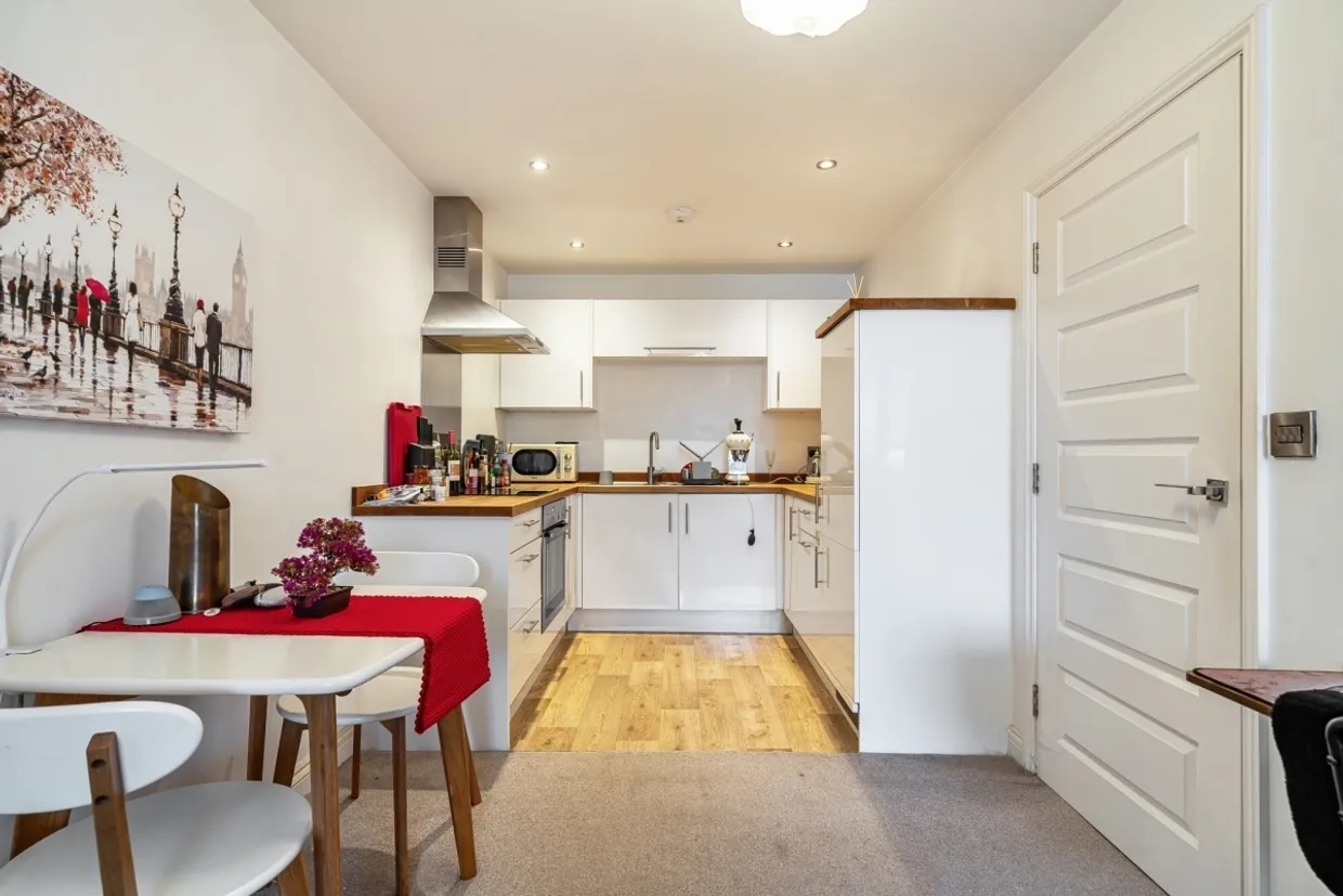 Montpellier Terrace Cheltenham GL50 photo 18