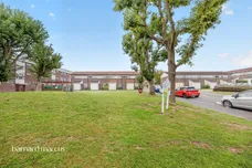 Brabazon Avenue, Wallington