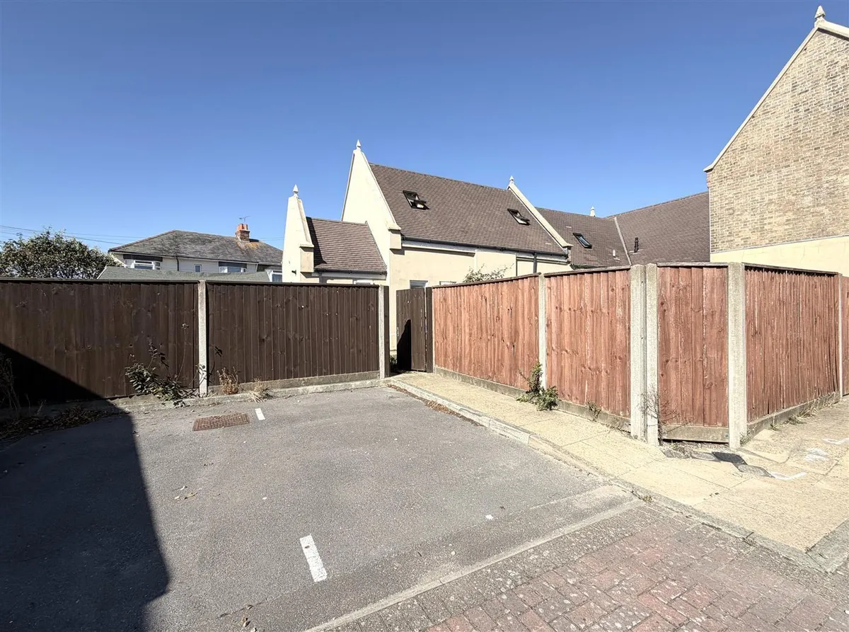 Tuckers Lane, Poole