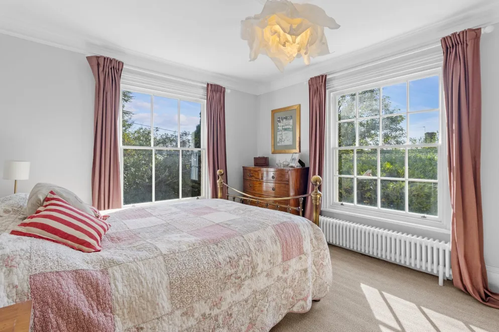 Property carousel item 41