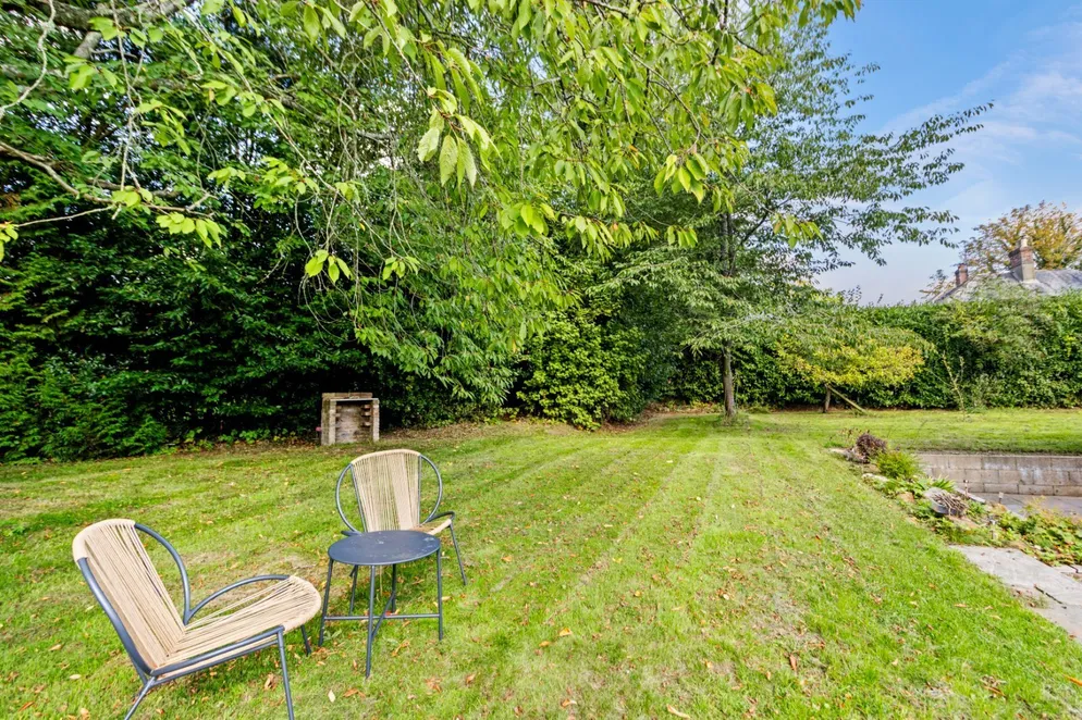 Property carousel item 51