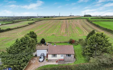 Milton Damerel, Holsworthy