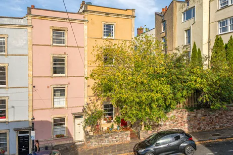 Ambra Vale, Bristol, BS8