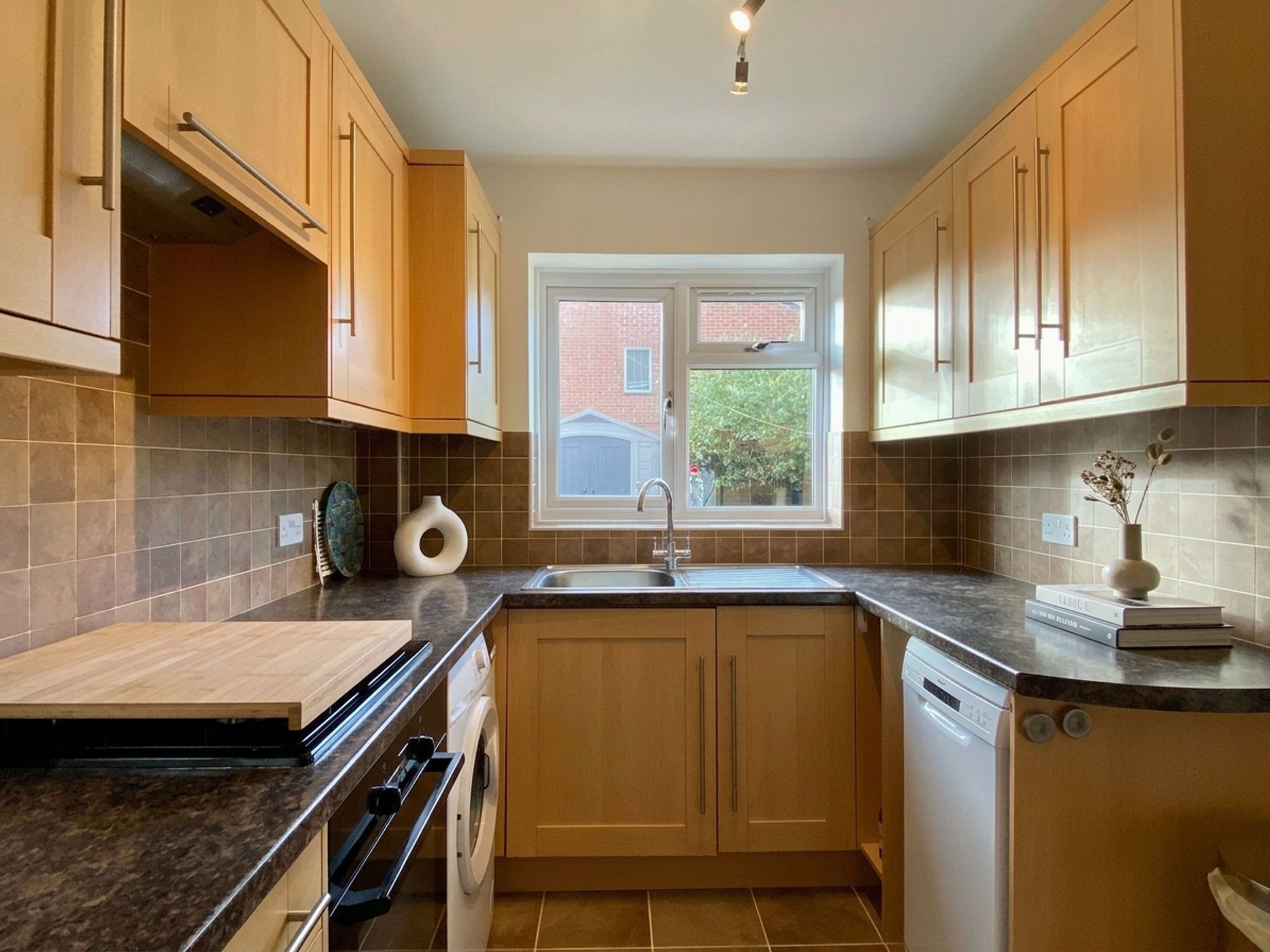 Ashbourne Crescent, Taunton Image 2