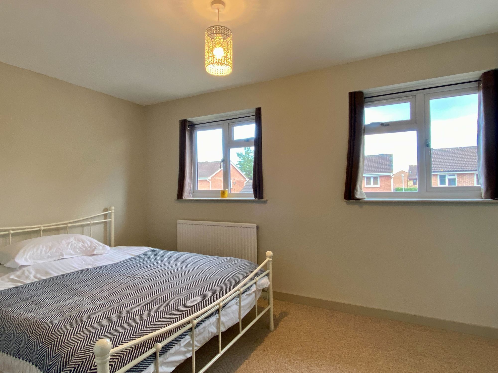 Ashbourne Crescent, Taunton Image 12