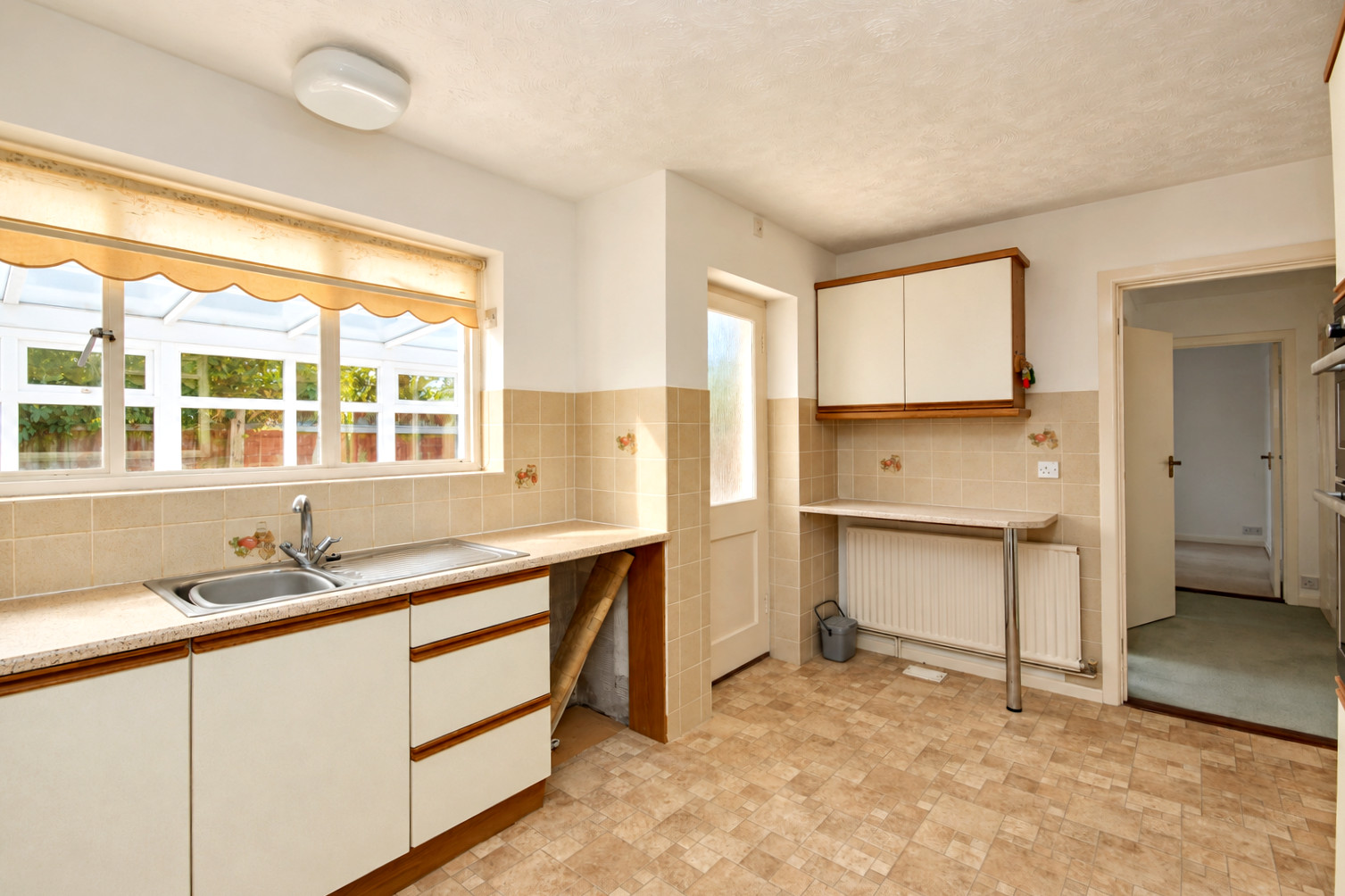 Lawn Road, Milford on Sea Image 6