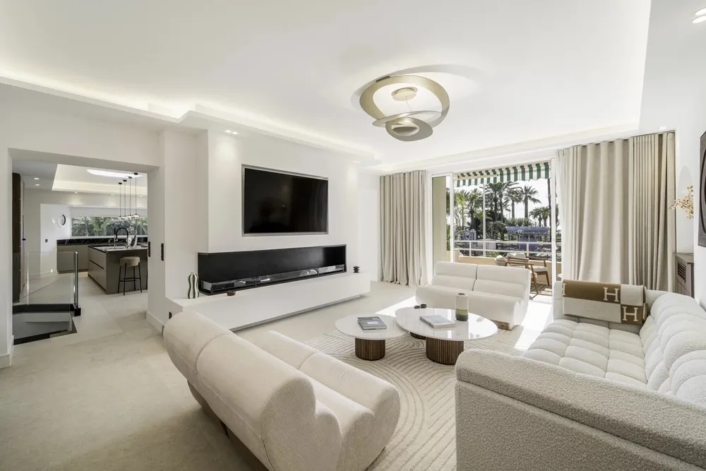 Cannes (Croisette), 06400, France