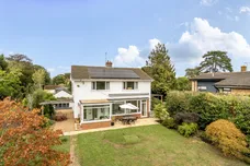 Birchwood Grove Road, Burgess Hill, RH15 photo 1