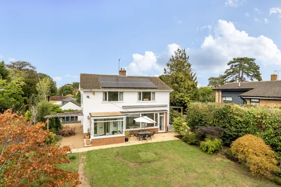 Birchwood Grove Road, Burgess Hill, RH15