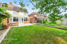 Shelson Avenue, Feltham