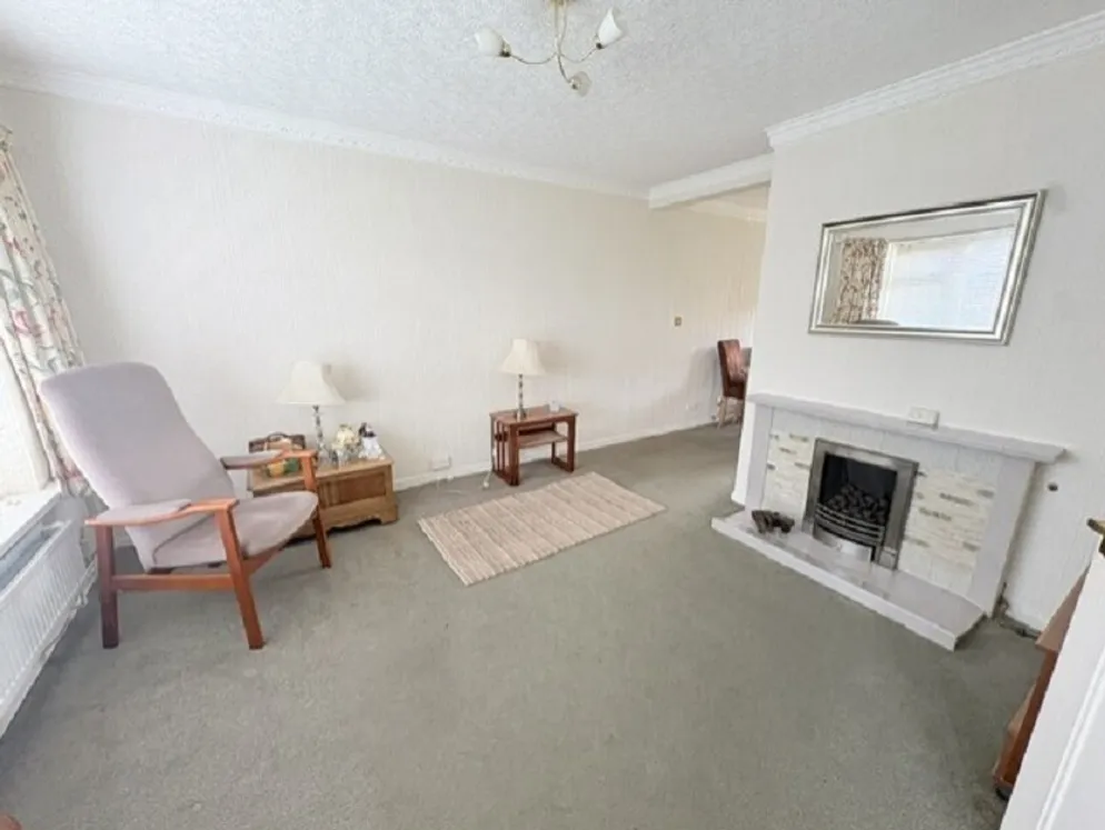 Property carousel item 2