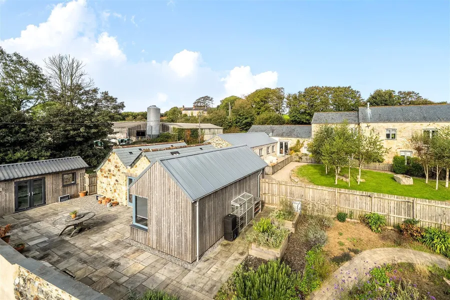 Property Image 24