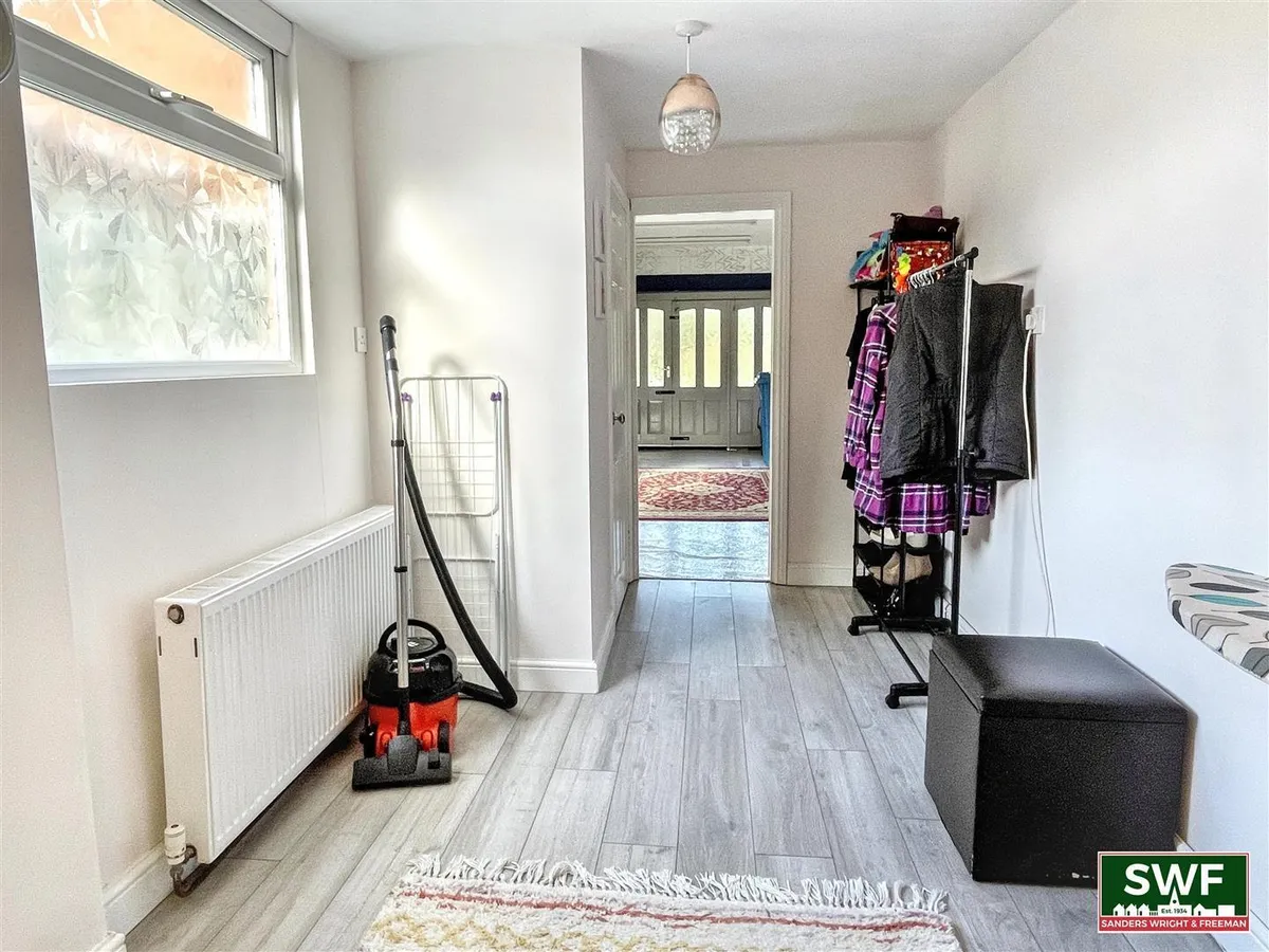 Chillington Drive, Codsall, Wolverhampton