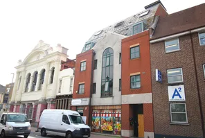 Main property image