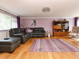 Vicarage Lane, Great Baddow, Chelmsford thumb 2