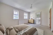 Fitzroy Place, Reigate, RH2 photo 9