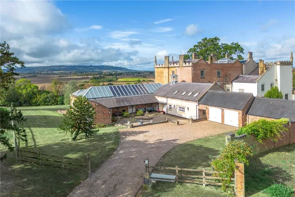 Abbey Manor, Evesham, WR11 photo 13