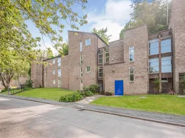 Frizley Gardens, Bradford photo