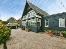 St. Peters Lane, Trusthorpe, Mablethorpe photo