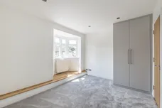 Clarence Avenue New Malden KT3 photo 14